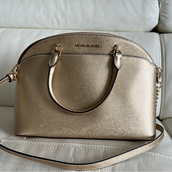 COPY - Michael Kors Handbag - Picture 1 of 5